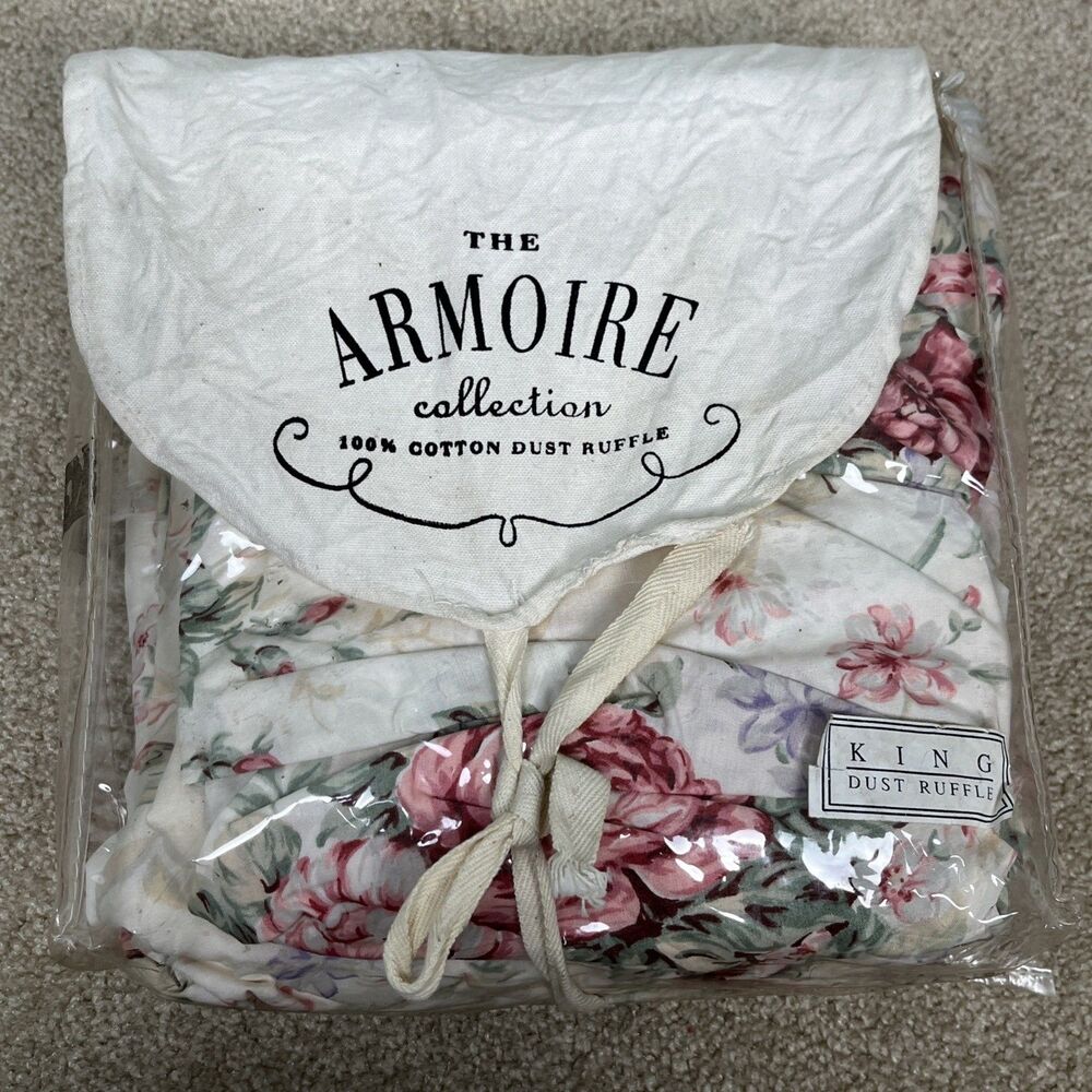 Armoire Collection Francis King Bed Skirt Dust Ruffle Floral Cottagecore NIP